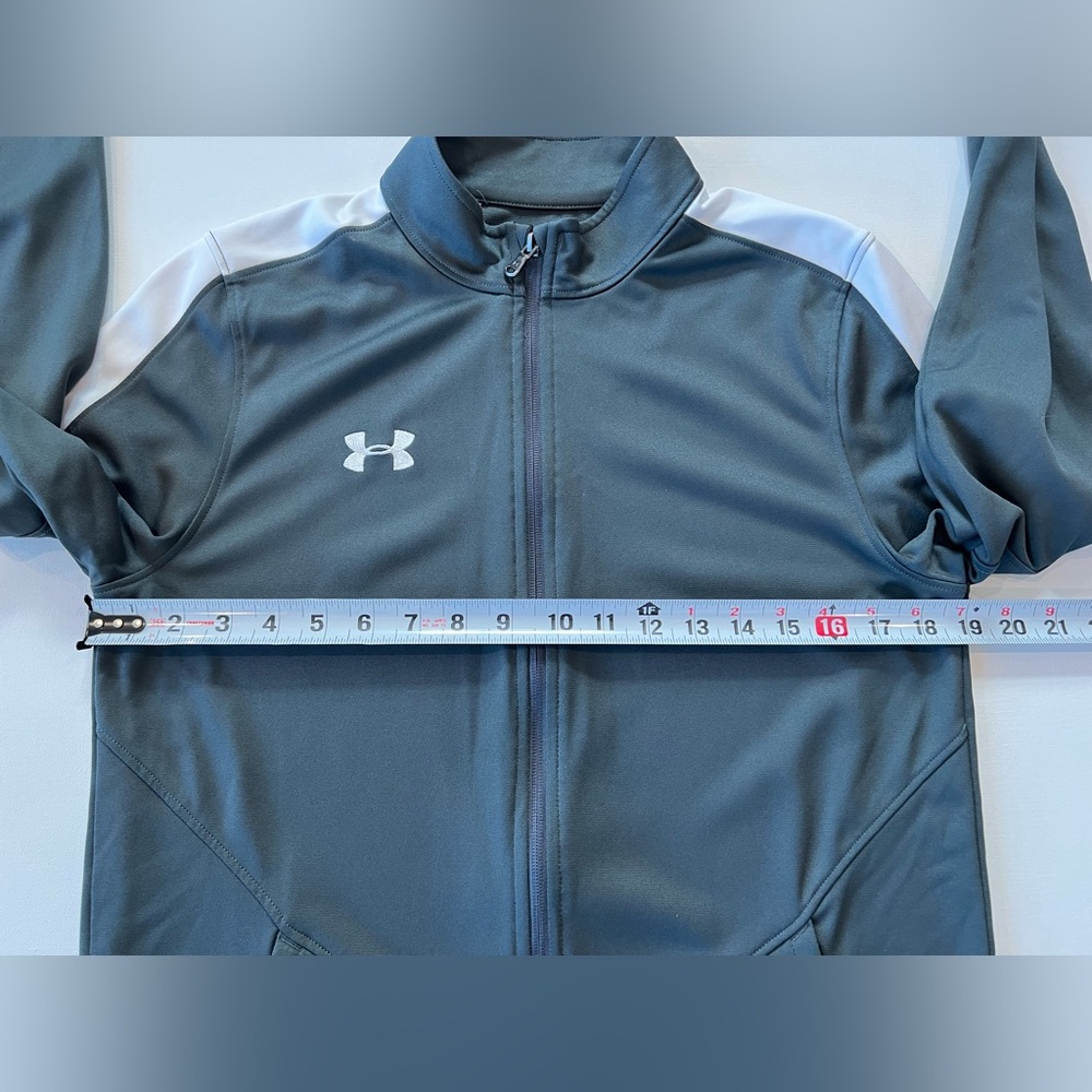 Under Armour RIVAL Relaxed Fit Gray and White Zip-Up Jacket - Picture 7 of 13